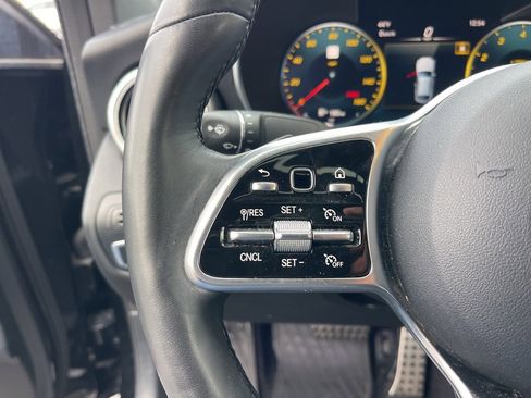 Used 2020 Mercedes-Benz GLC 300 4MATIC Coupe image 20