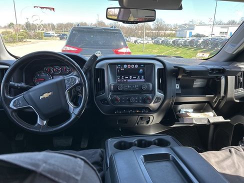 Used 2018 Chevrolet Silverado 1500 LT w/ All Star Edition image 5