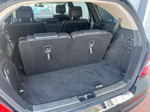 Used 2011 Mercedes-Benz R 350 BlueTEC 4MATIC image 15