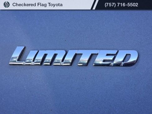 Used 2020 Toyota 4Runner Limited image 8