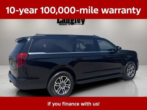 Used 2025 Ford Expedition Max Active AWD/4WD image 19