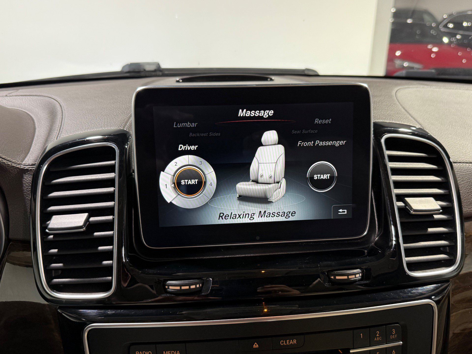 Used 2016 Mercedes-Benz GLE 400 4MATIC image 26