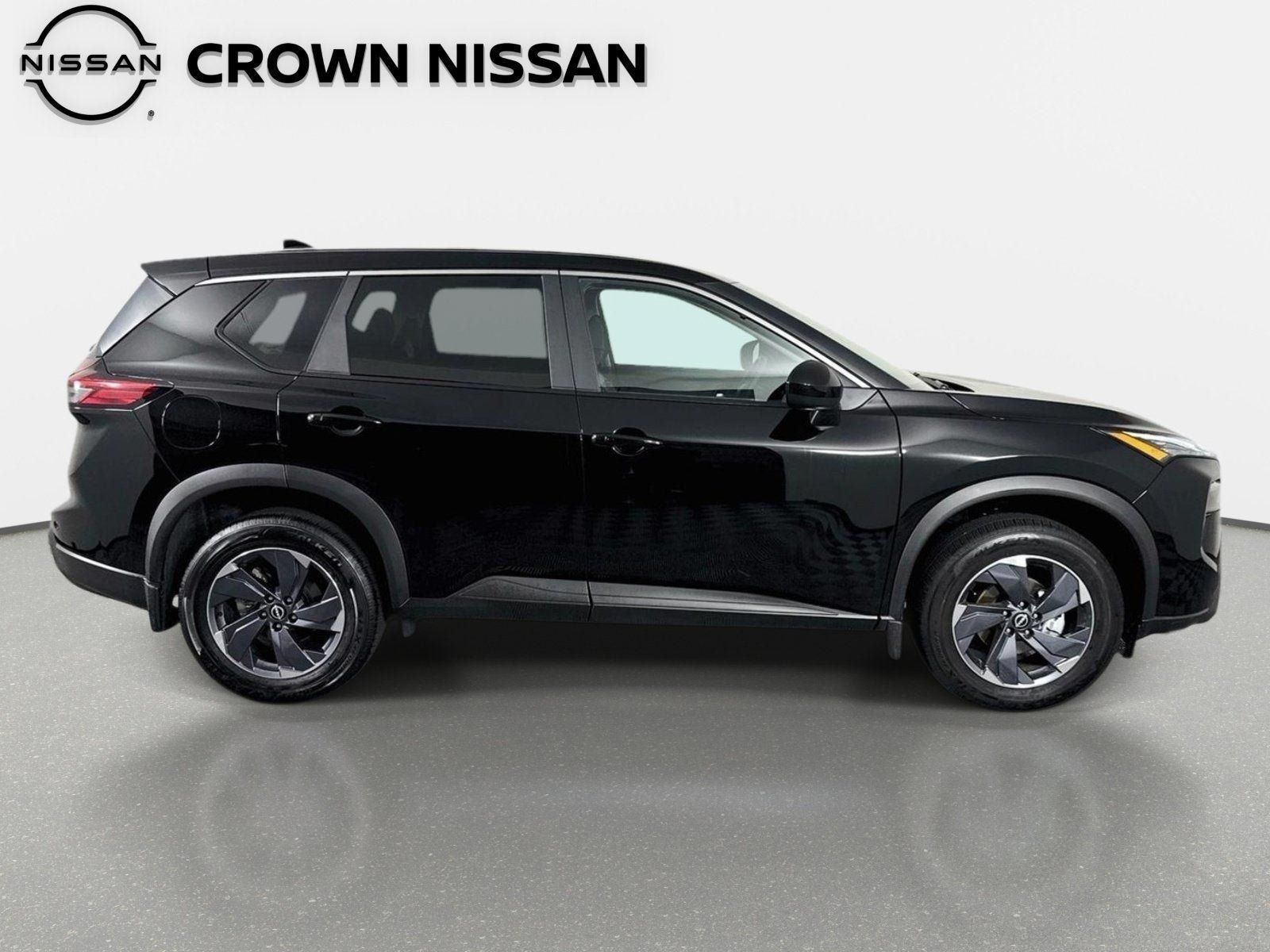 Certified 2026 Nissan Rogue SV FWD image 4