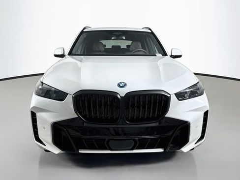 New 2026 BMW X5 xDrive50e AWD/4WD image 2