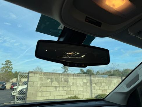 Used 2020 Chevrolet Colorado W/T w/ Custom Special Edition image 26