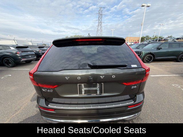 Used 2022 Volvo XC60 B6 Inscription w/ Protection Package Premier AWD/4WD image 6