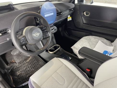 New 2026 MINI Cooper 2-Door Hardtop image 11