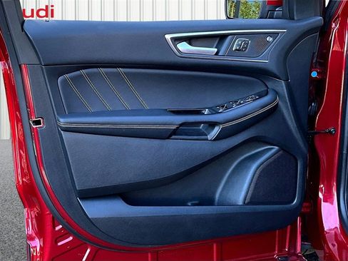 Used 2020 Ford Edge ST w/ Equipment Group 401A image 19