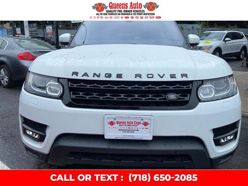 Used 2017 Land Rover Range Rover Sport SE image 30