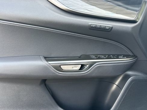 Used 2025 Lexus NX 350h AWD w/ Accessory Package (2T) image 11