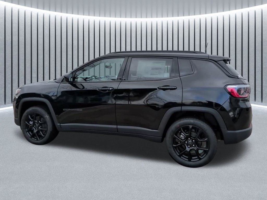 New 2026 Jeep Compass Latitude AWD/4WD image 14