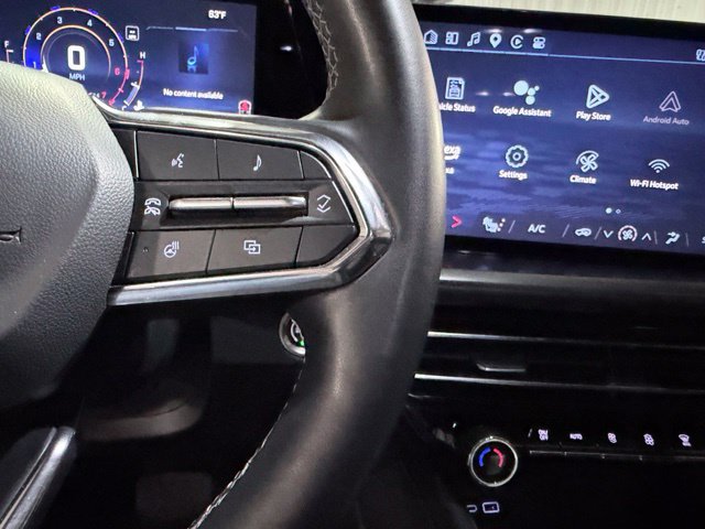 Used 2024 Chevrolet Traverse LT FWD image 34