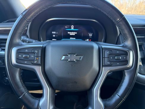 Used 2024 Chevrolet Tahoe Z71 w/ Luxury Package image 11