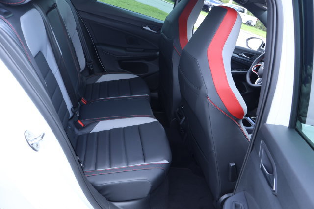 New 2026 Volkswagen GTI SE FWD image 17