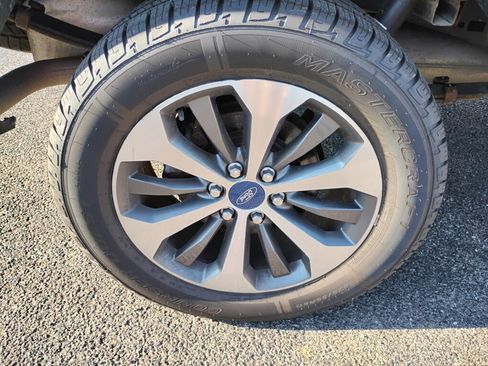 Used 2019 Ford F150 XL w/ Equipment Group 101A Mid AWD/4WD image 24