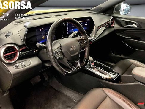 Certified 2024 Chevrolet Trax RS w/ Driver Confidence Package FWD image 14