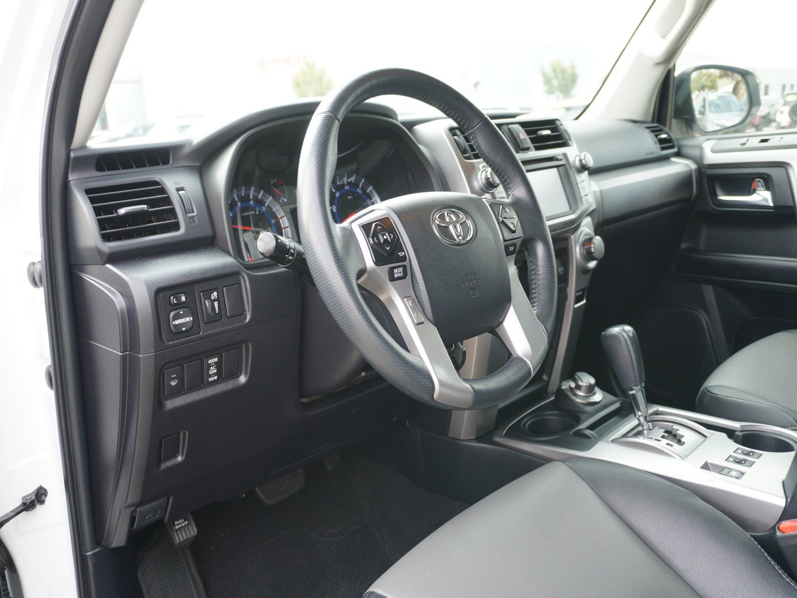Used 2019 Toyota 4Runner SR5 Premium AWD/4WD image 19