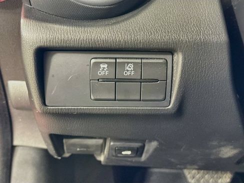 Used 2021 MAZDA MX-5 Miata RF Grand Touring RWD image 13