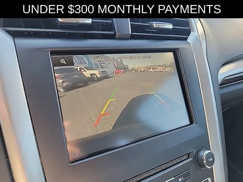 Used 2016 Ford Fusion SE w/ Equipment Group 202A FWD image 27
