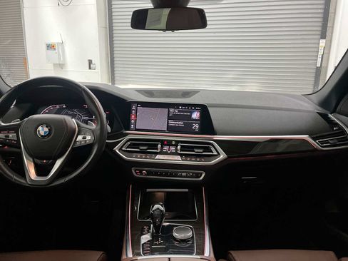 Used 2019 BMW X5 xDrive40i w/ Convenience Package AWD/4WD image 10