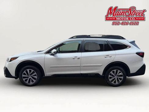 Used 2022 Subaru Outback Premium AWD/4WD image 4