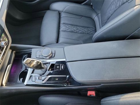 Used 2023 BMW 530i image 22