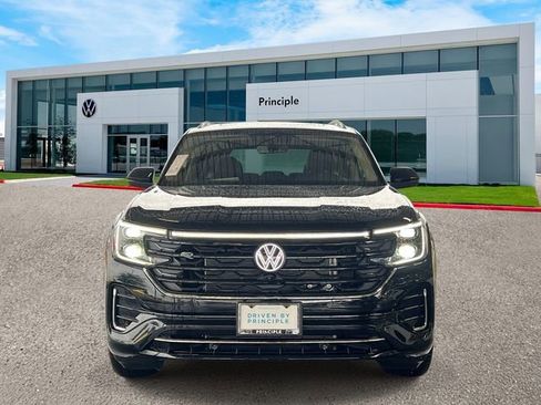 New 2026 Volkswagen Atlas SEL Premium R-Line image 2