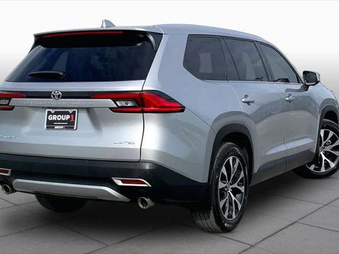 Certified 2024 Toyota Grand Highlander AWD Hybrid image 13