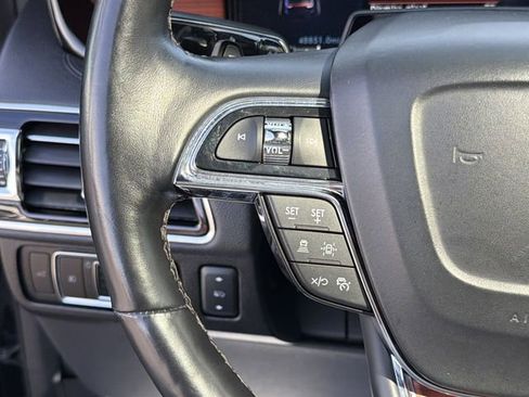 Used 2024 Lincoln Navigator Reserve AWD/4WD image 34