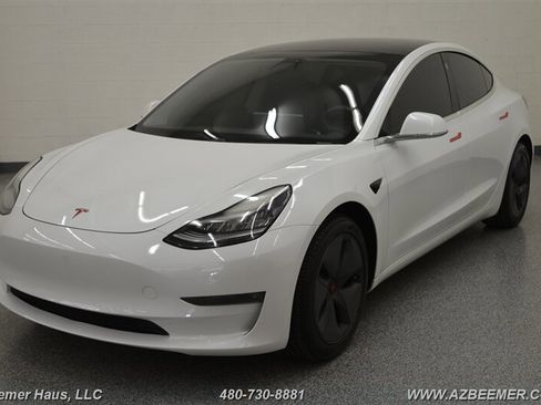 Used 2020 Tesla Model 3 image 2