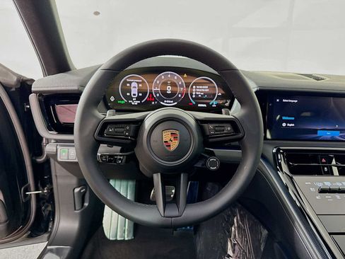 New 2026 Porsche Panamera image 12