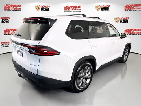 Certified 2025 Toyota Grand Highlander AWD Hybrid image 18