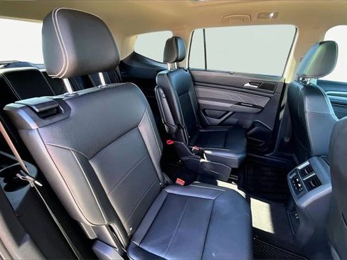 Used 2022 Volkswagen Atlas SE image 29