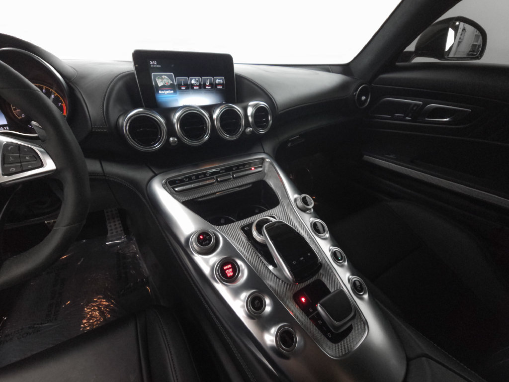 Used 2017 Mercedes-Benz AMG GT S image 15