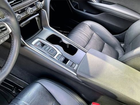 Used 2019 Honda Accord EX-L image 18