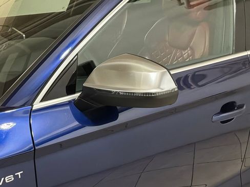 Used 2018 Audi SQ5 Premium Plus w/ Navigation Package image 25