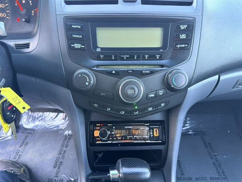 Used 2005 Honda Accord LX image 30