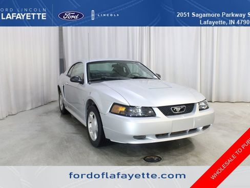 Used 2003 Ford Mustang Coupe RWD image 1