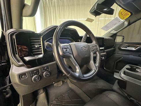 Certified 2022 Chevrolet Silverado 1500 LT image 27