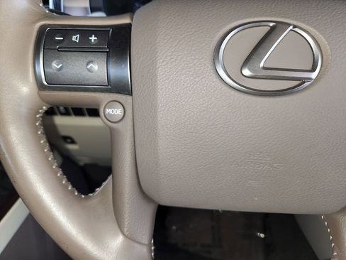 Used 2014 Lexus GX 460 w/ Premium Package image 26