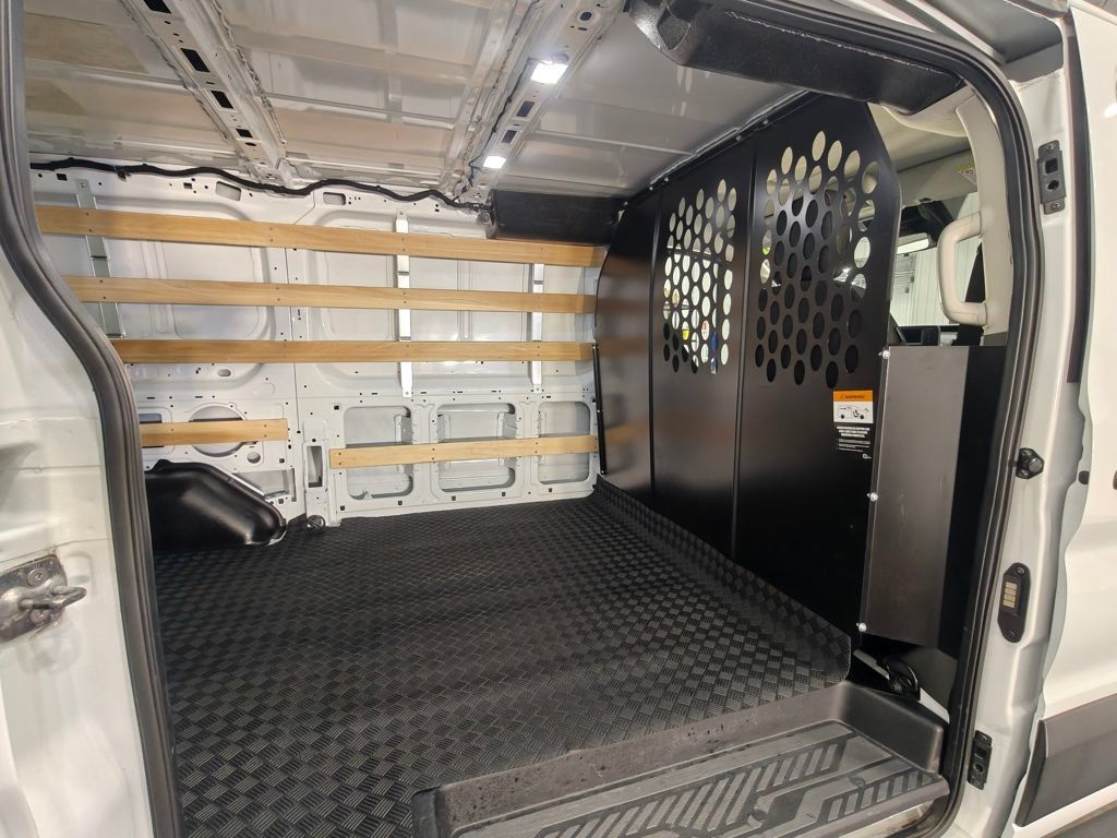 Used 2025 Ford Transit 250 Low Roof w/ Exterior Upgrade Package RWD image 18