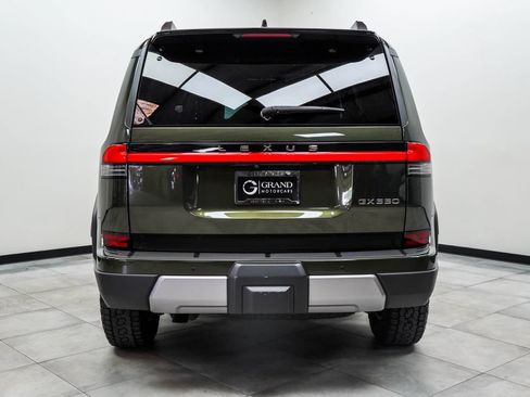 Used 2024 Lexus GX 550 AWD/4WD image 9
