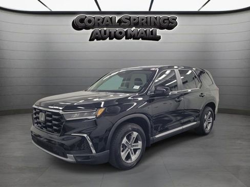 Certified 2023 Honda Pilot EX-L image 3