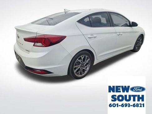 Used 2020 Hyundai Elantra Limited w/ Cargo Package (C1) image 4
