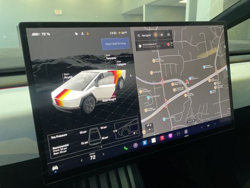 Used 2024 Tesla Cybertruck Cyberbeast AWD/4WD image 28