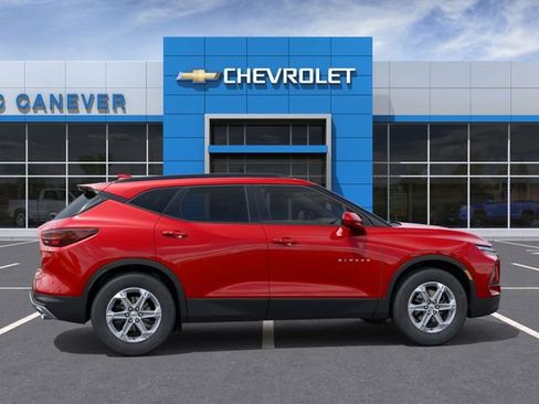 New 2026 Chevrolet Blazer LT image 6