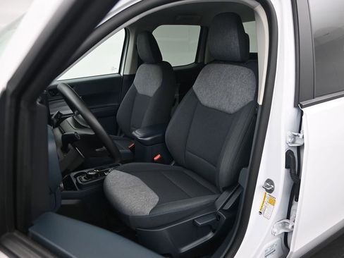 Used 2025 Ford Maverick XLT w/ 4K Tow Package AWD/4WD image 9