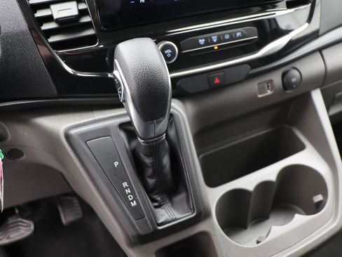 Used 2023 Ford Transit 350 XLT image 24