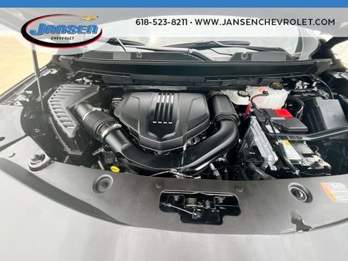 Used 2025 Buick Enclave Preferred FWD image 29