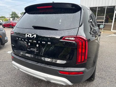 Used 2022 Kia Telluride LX AWD/4WD image 8